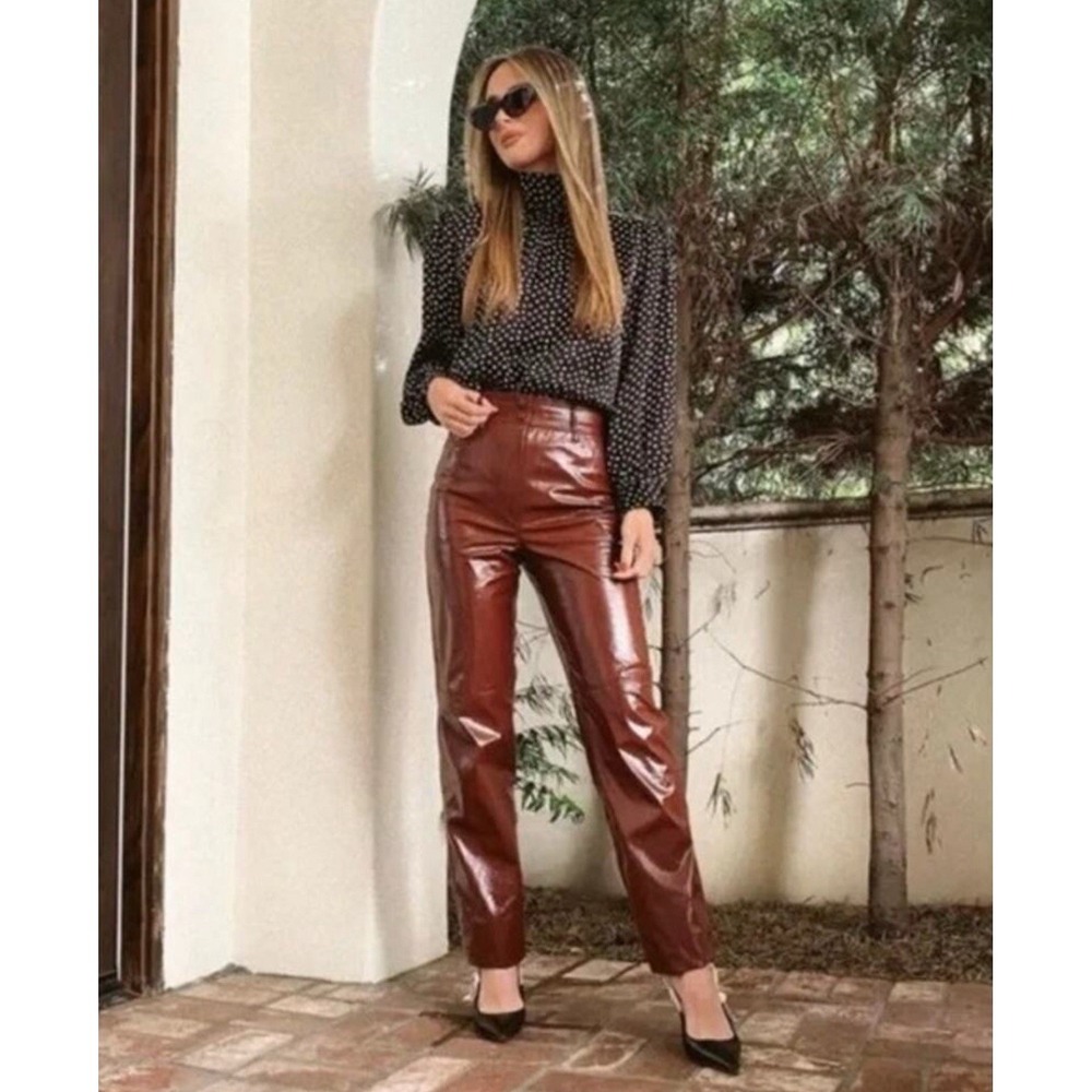 WILFRED Aritzia Funk Glossy Vinyl Faux Leather Trouser Pants Sz 4 Rustique